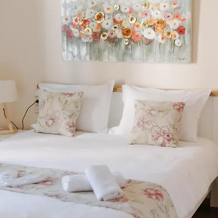 House, Psila Alonia Square Luxury, 帕特雷